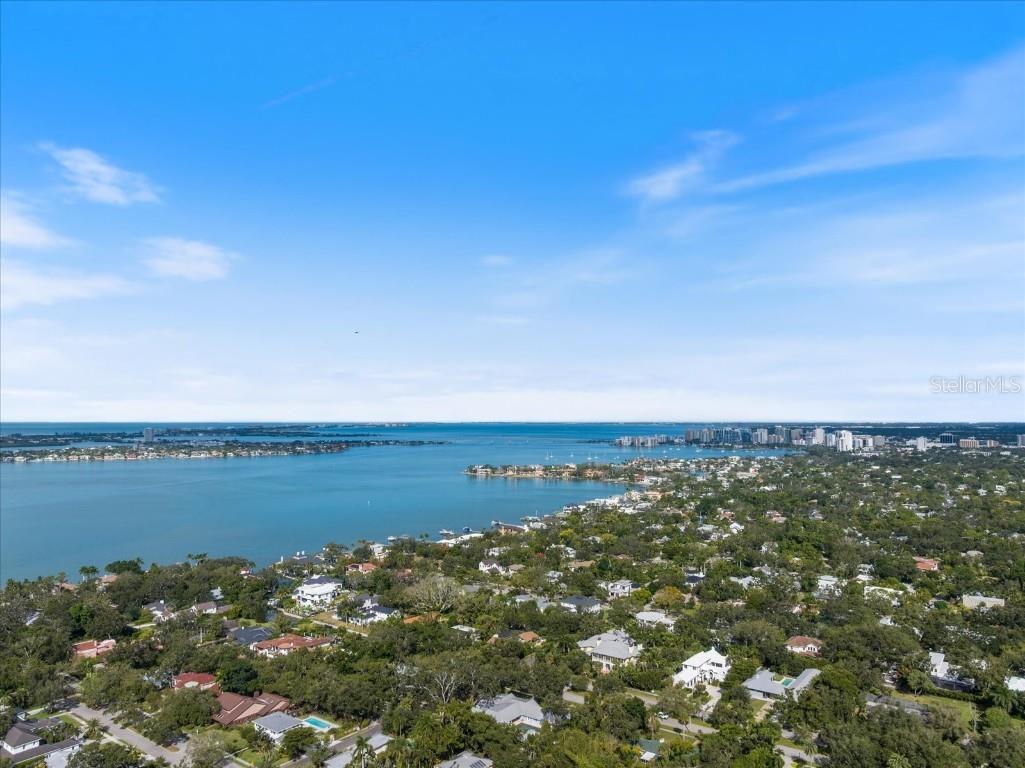 1739 Cherokee Drive Sarasota FL 34239 A4670822 image74