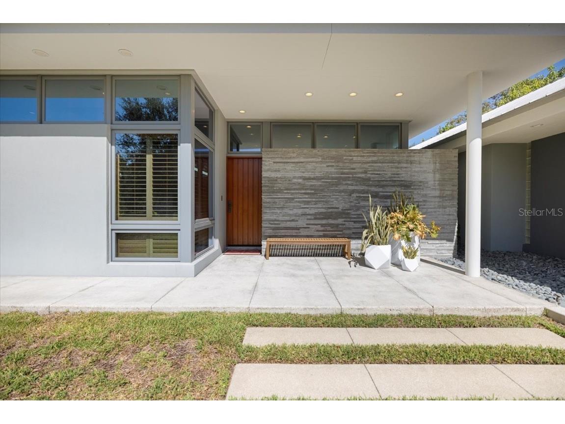 1739 Cherokee Drive Sarasota FL 34239 A4670822 image77