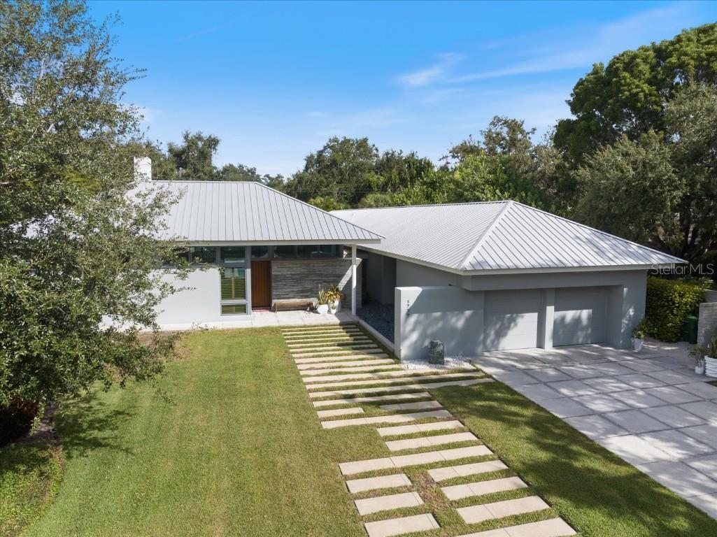 1739 Cherokee Drive Sarasota FL 34239 A4670822 image78