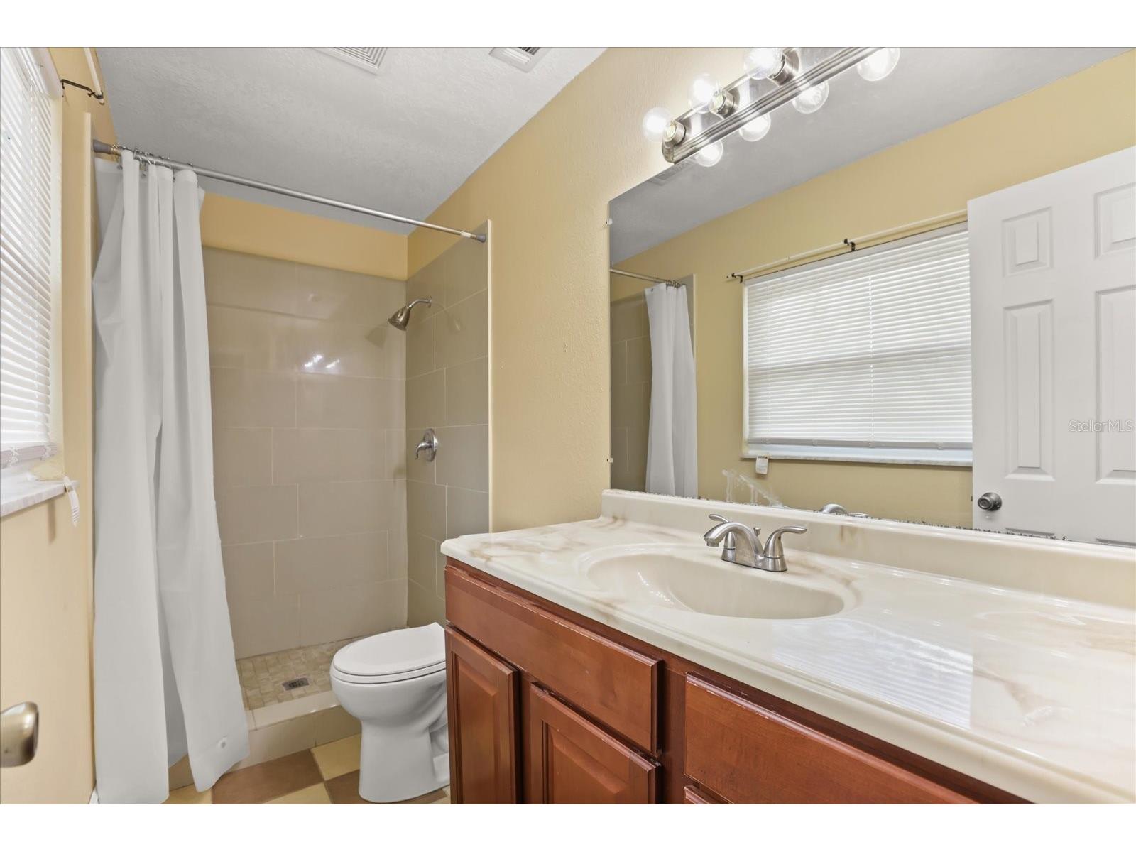 1739 Hinckley Road Orlando FL 32818 O6401536 image16