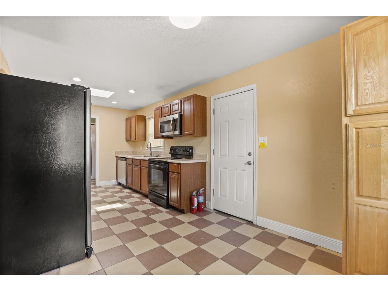 1739 Hinckley Road Orlando FL 32818 O6401536 image4