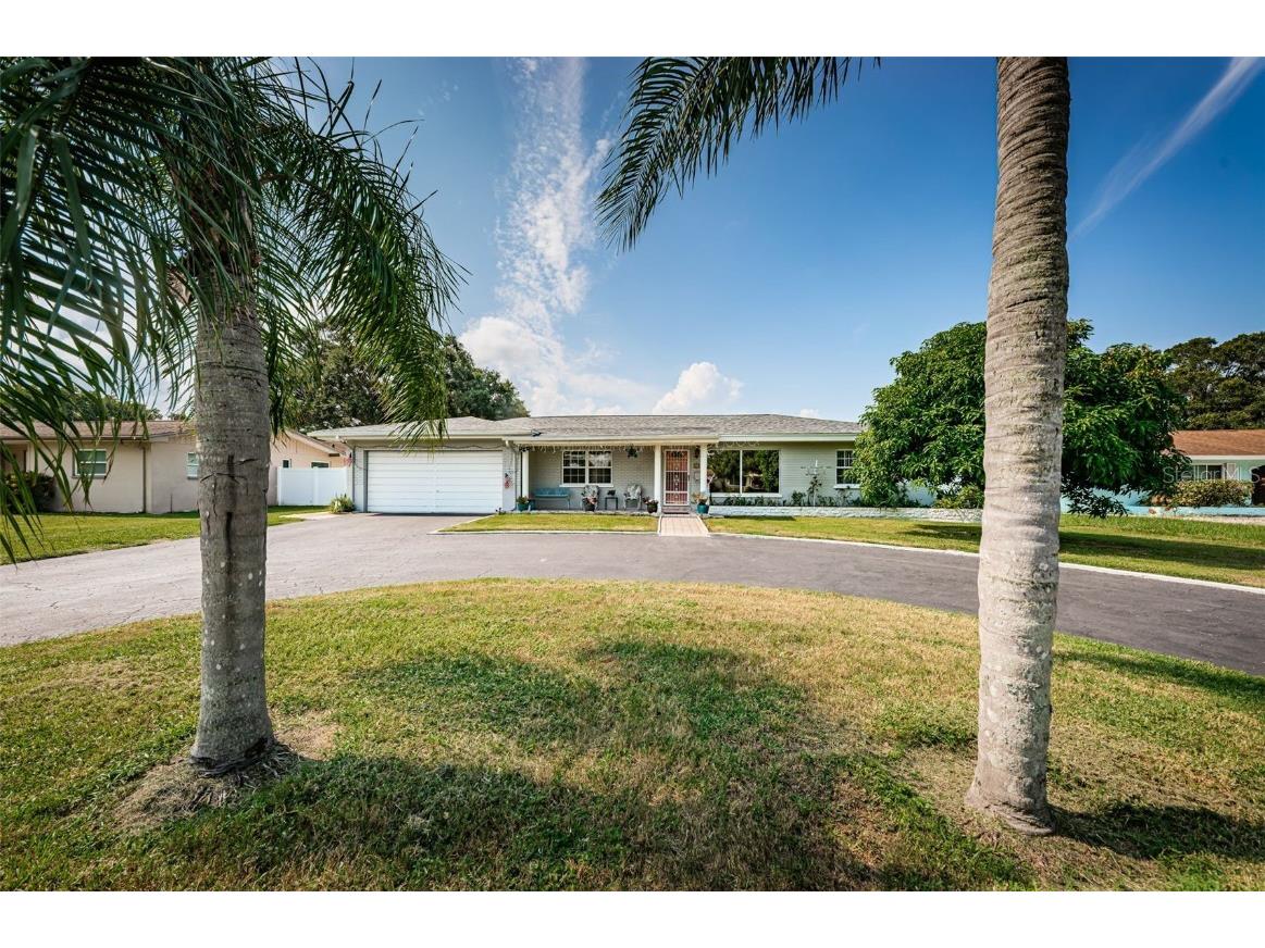 1739 Lakeview Road Clearwater FL 33756 U8252990 image1