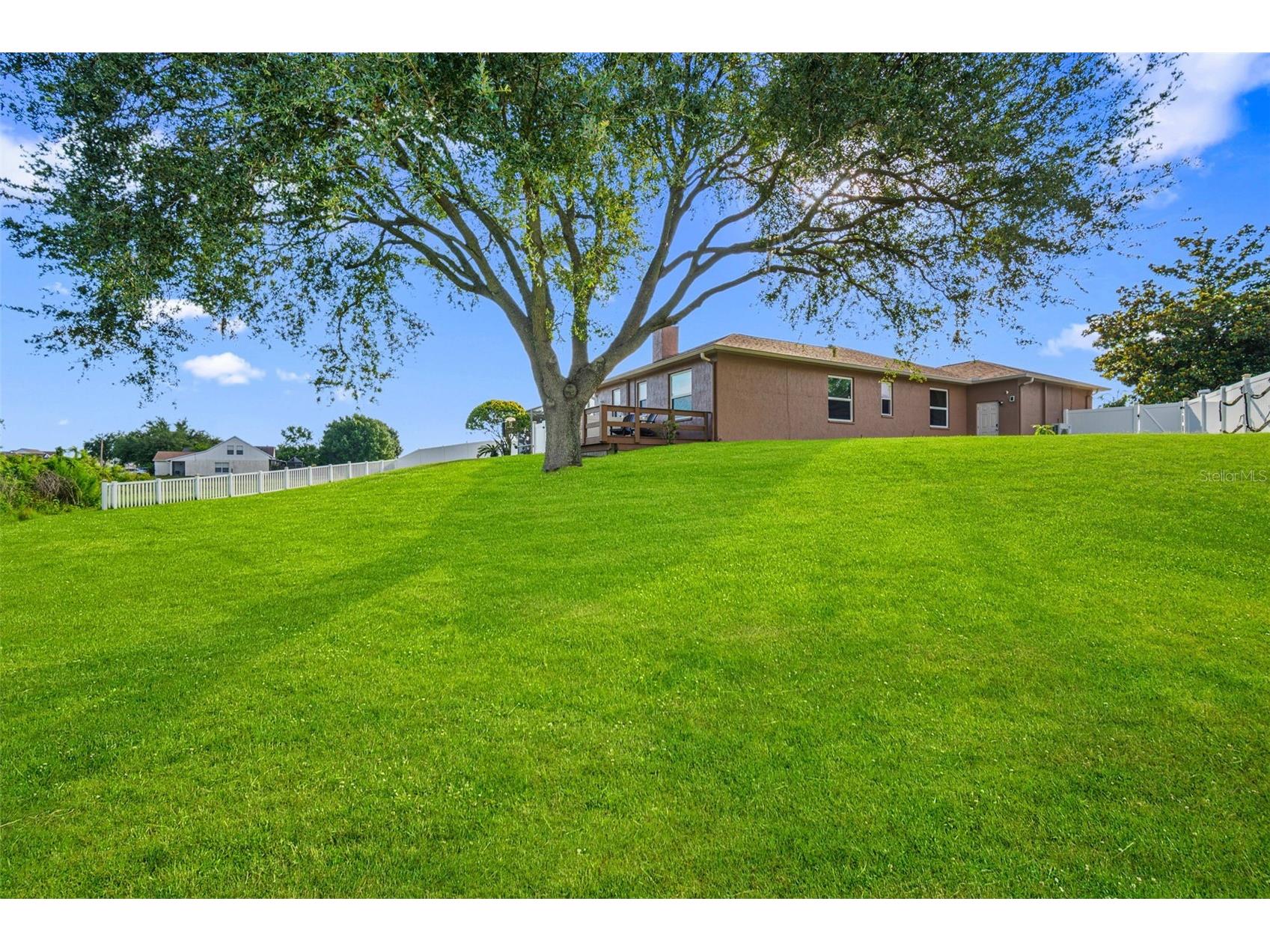 1739 Leichester Court Lutz FL 33549 TB8517981 image41