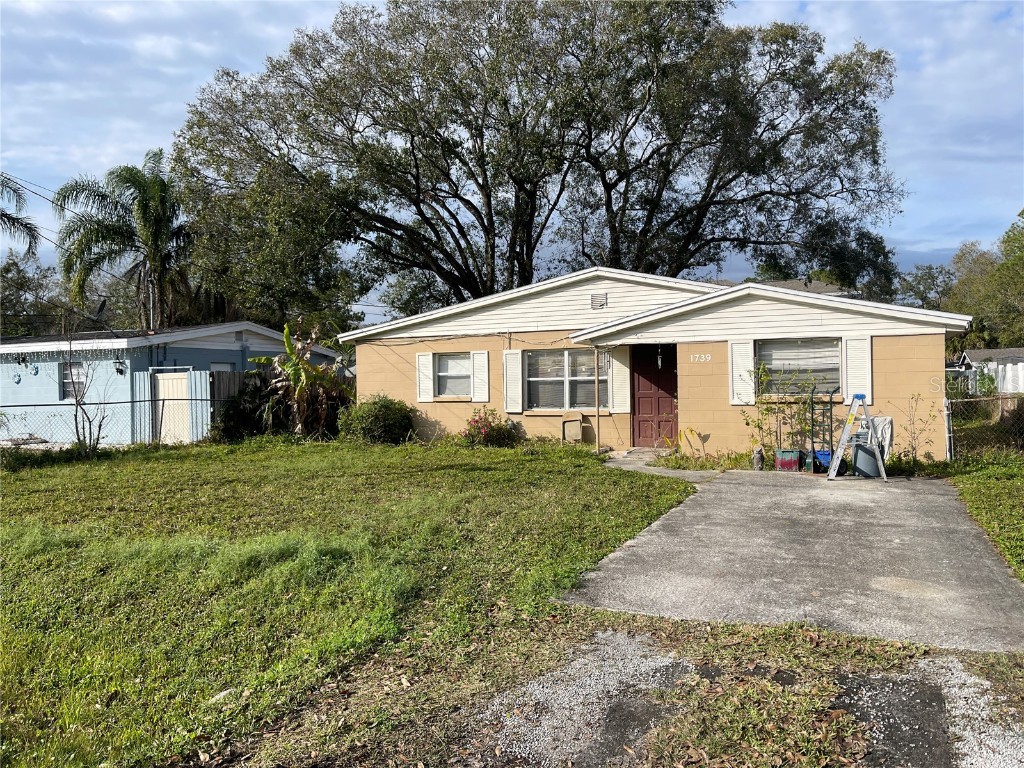 1739 W Powhatan Avenue Tampa FL 33603 T3427216 image1
