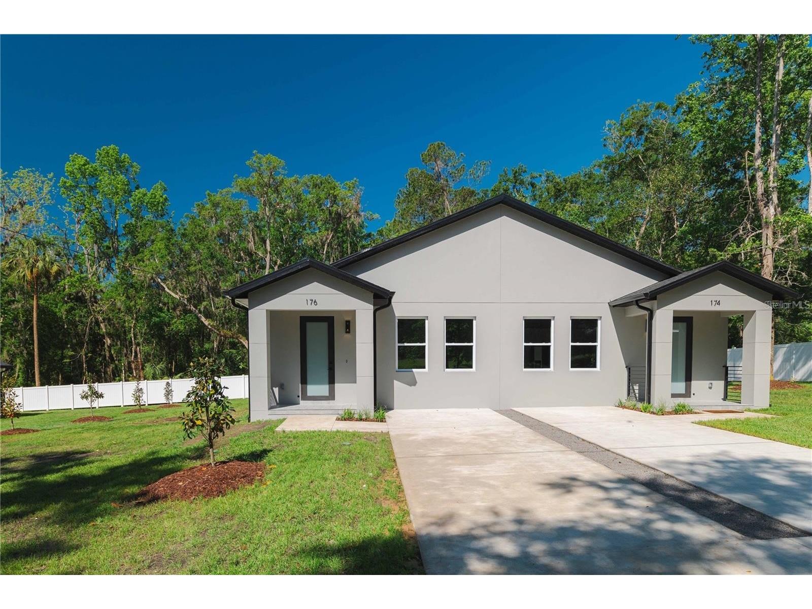 174-176 S Lemon Avenue Brooksville FL 34601 TB8501757 image1