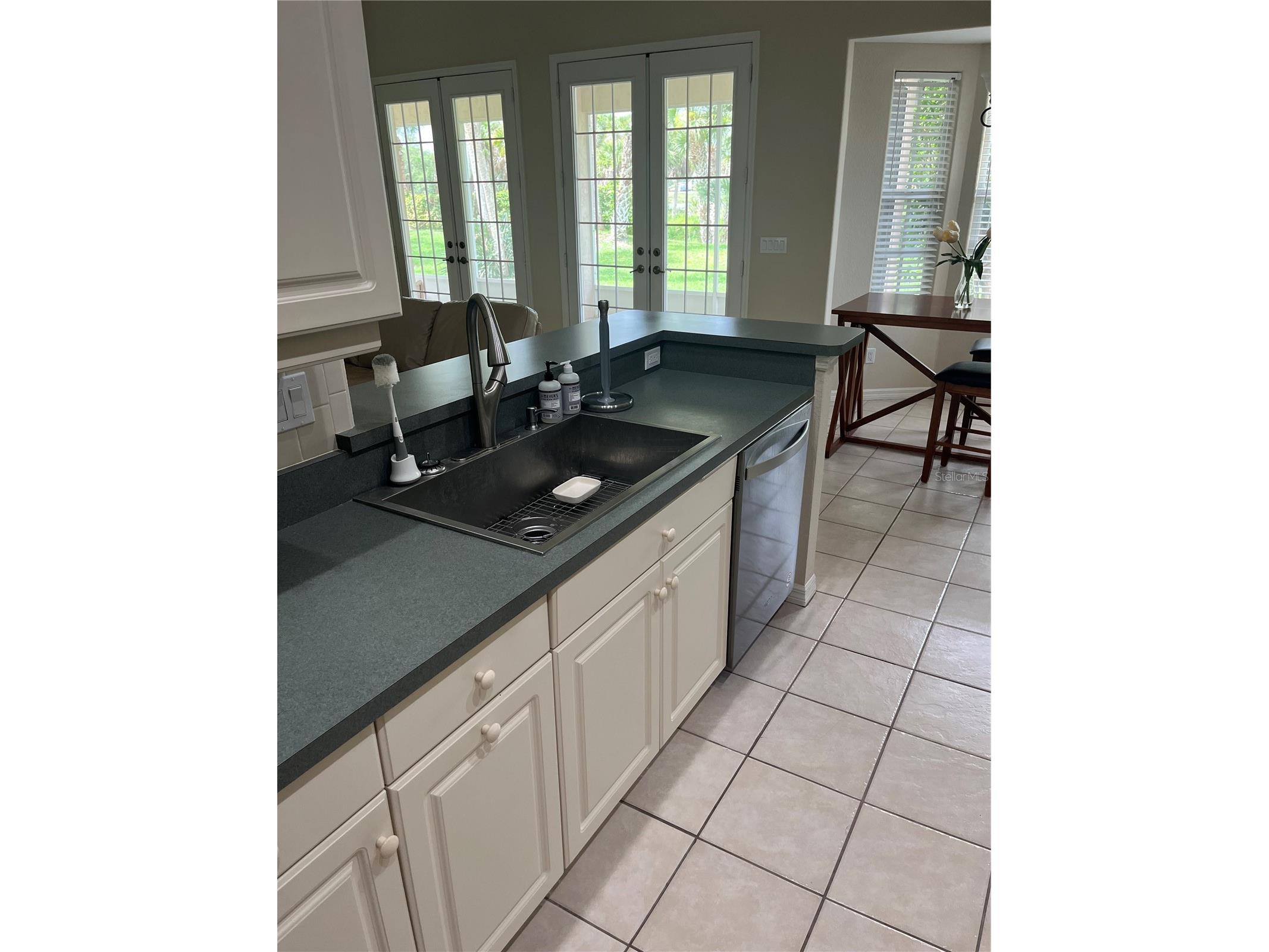 174 Grand Oak Circle Venice FL 34292 A4696962 image15