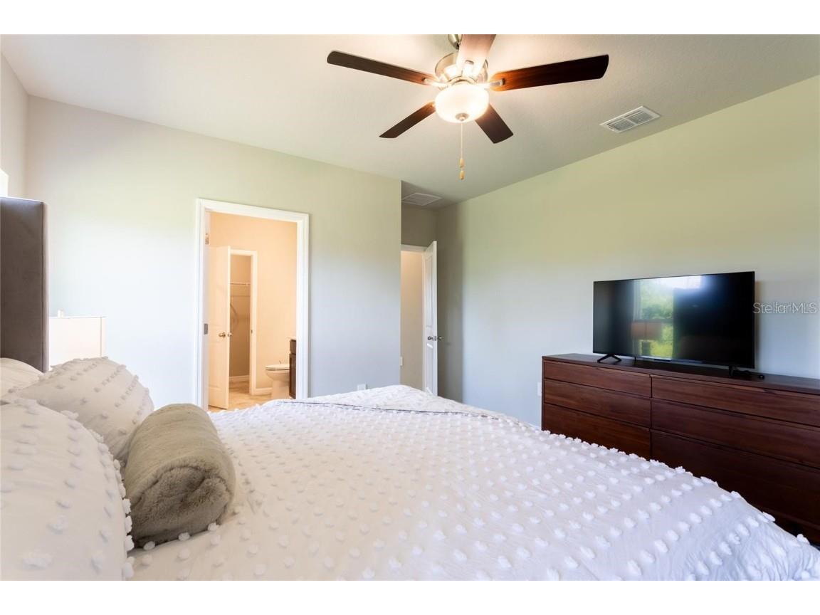 174 Green Oak Park Rotonda West FL 33947 TB8447828 image9