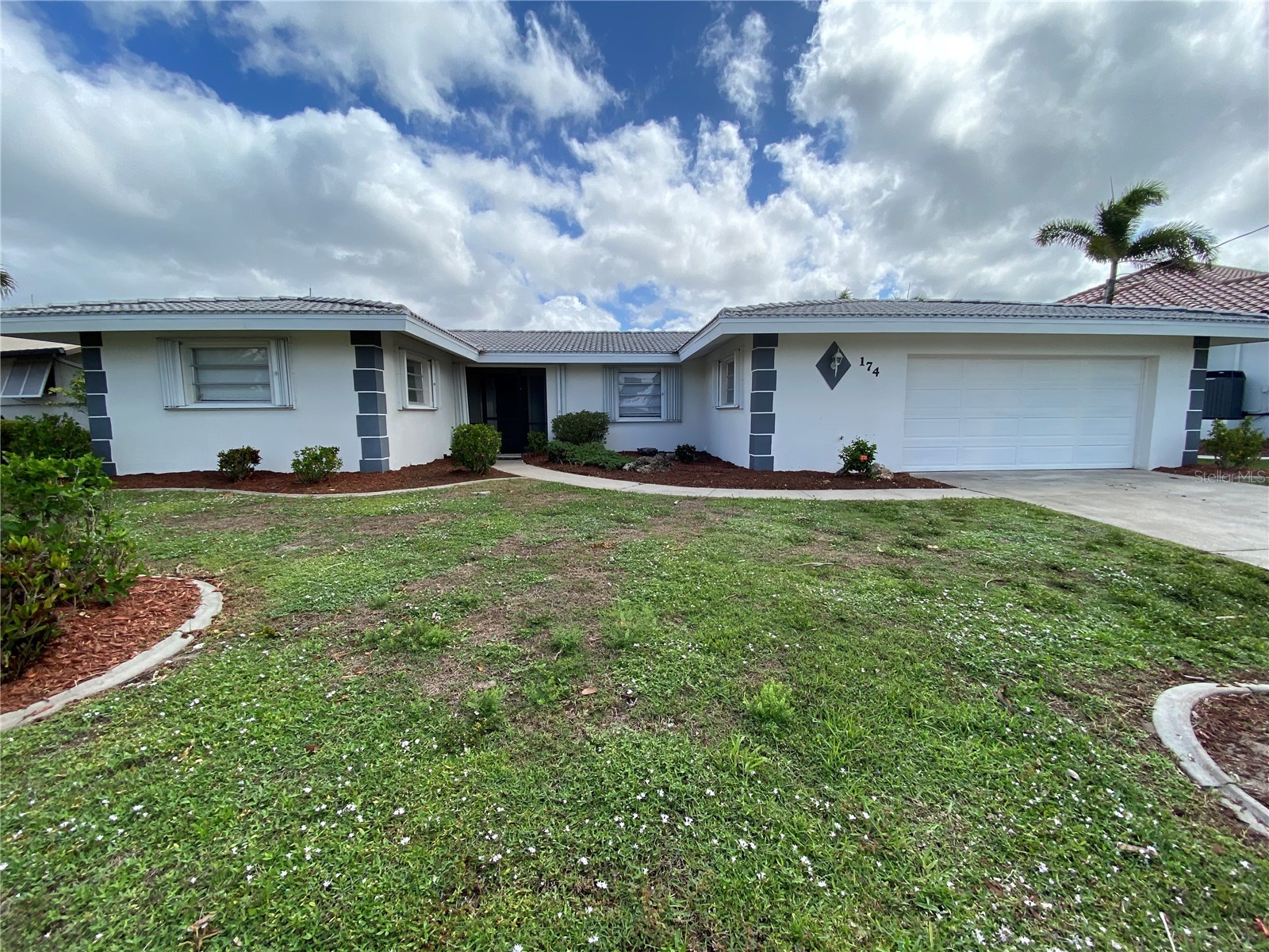 174 Gulfview Road Punta Gorda FL 33950 D6145353 image1