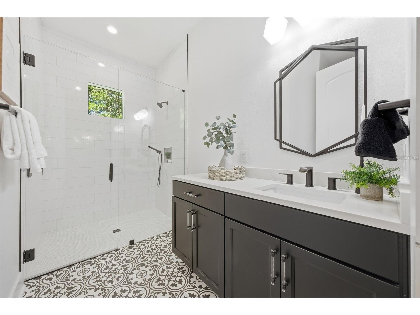 174 Keystone Palms Boulevard Tarpon Springs FL 34688 TB8504938 image21