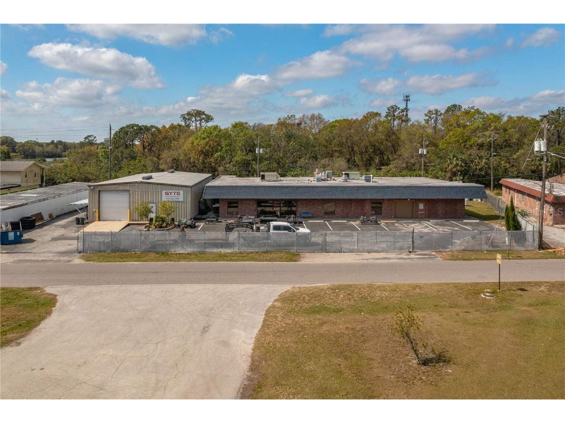 174 NW 9th Avenue Mulberry FL 33860 P4924682 image1