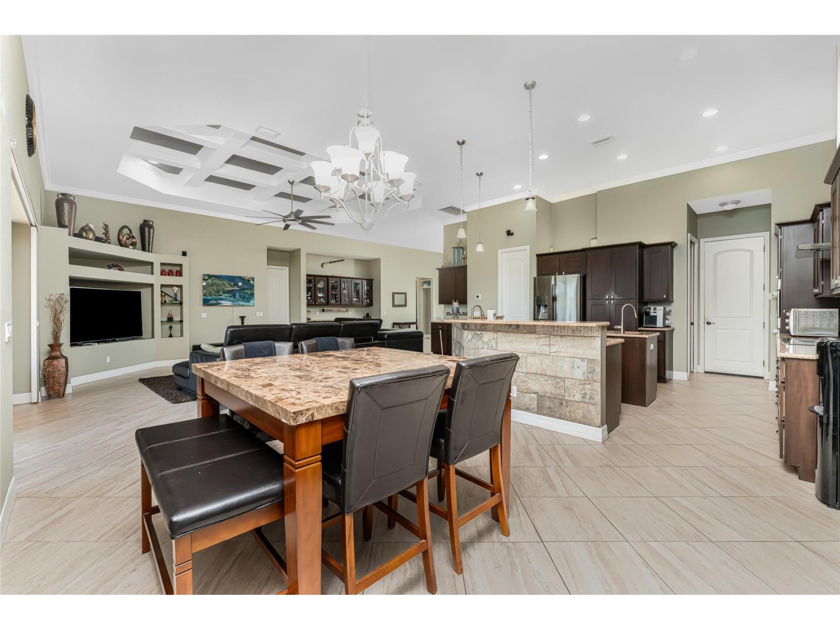 174 Rotonda Boulevard E Rotonda West FL 33947 D6146419 image12