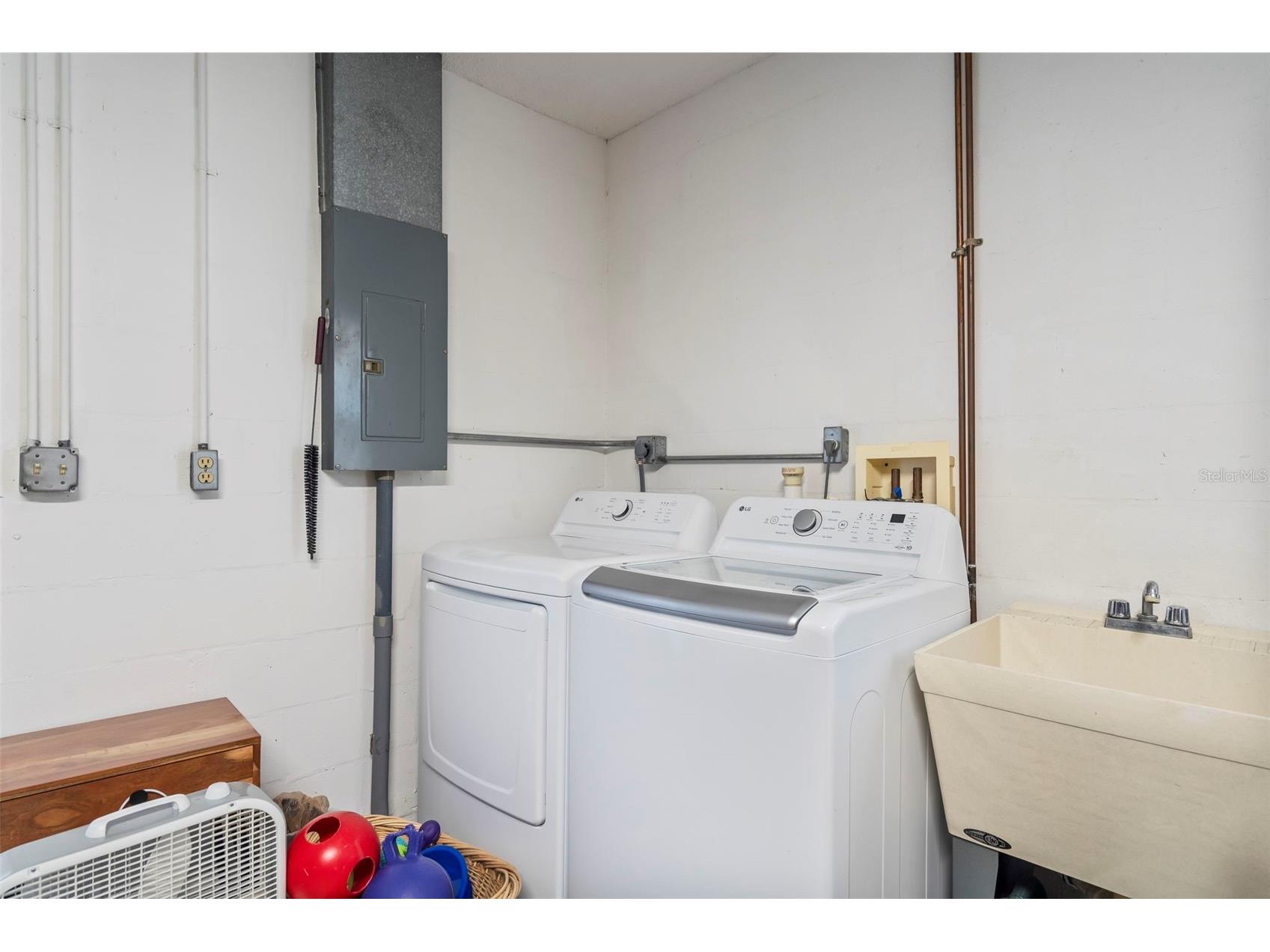 174 Southampton Place S #345 Venice FL 34293 N6141153 image31