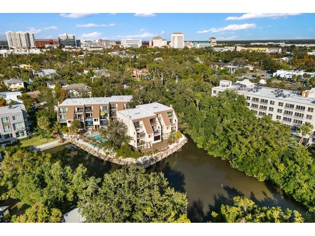 1740 Alderman Street #12 Sarasota FL 34236 - HUDSON BAYOU A4676201 image1