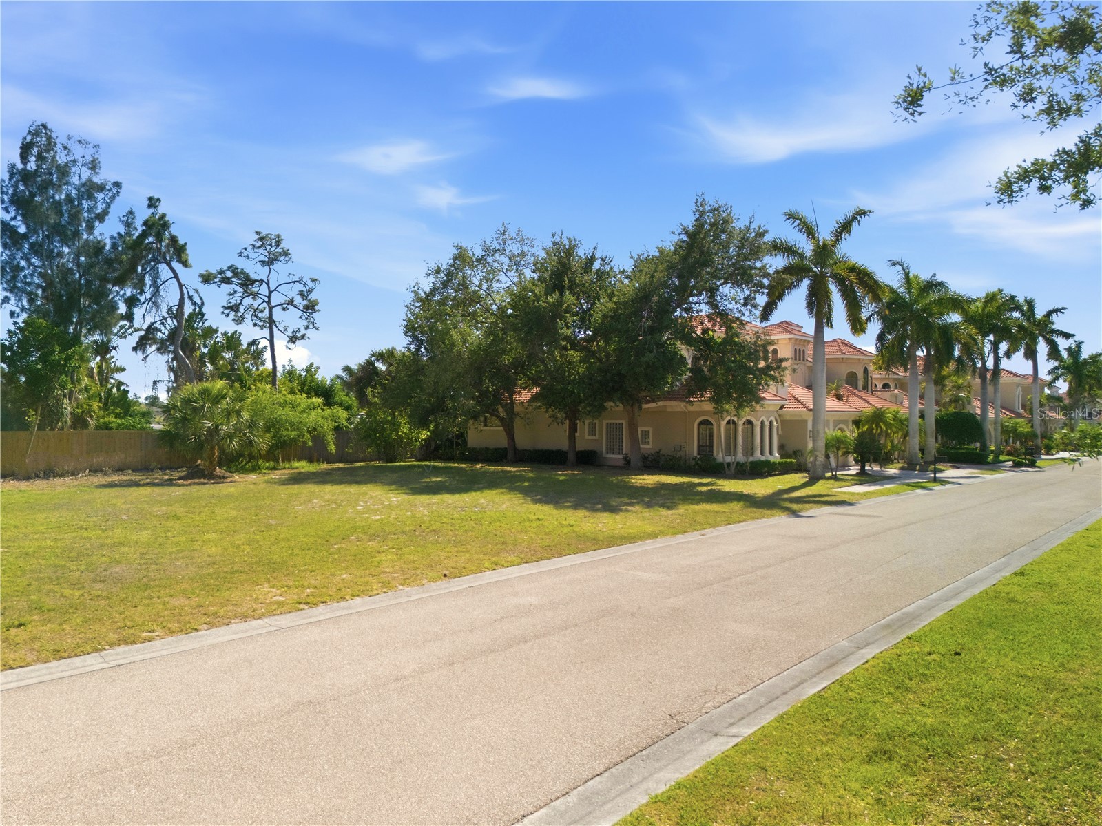 1740 Assisi Drive Sarasota FL 34231 A4689889 image10