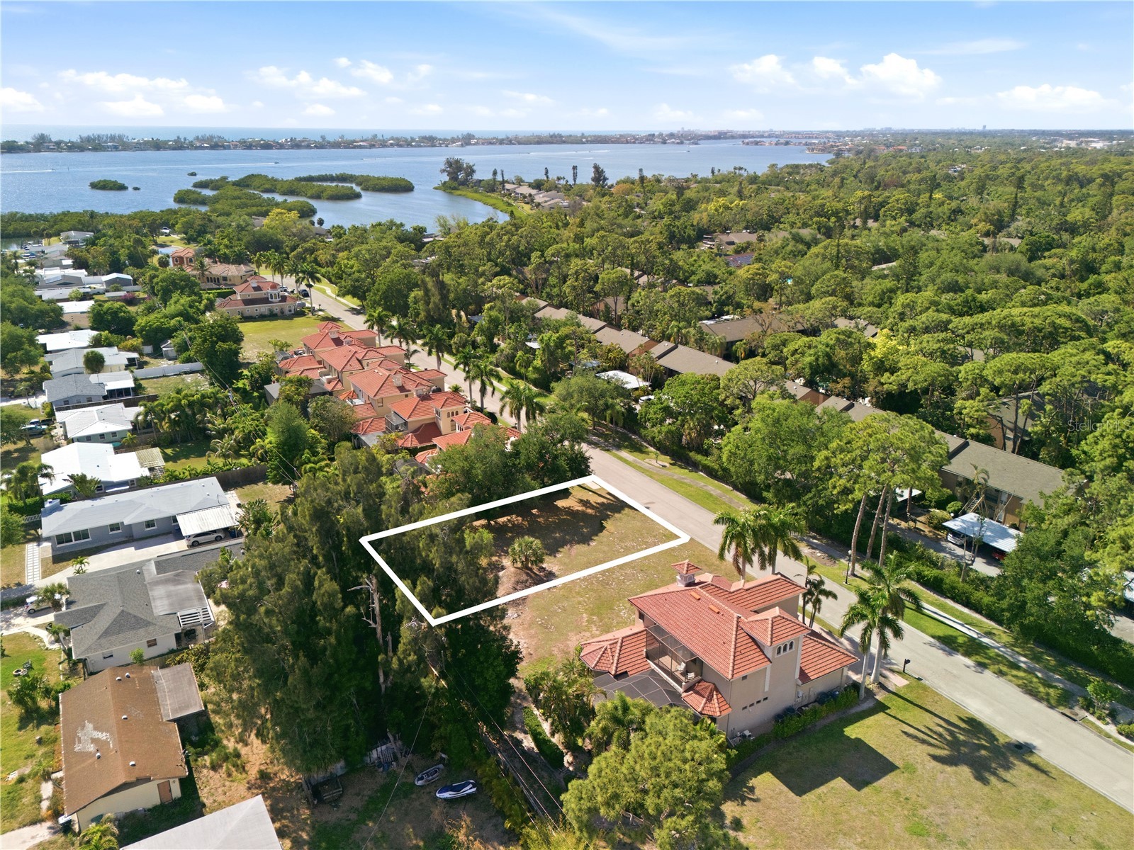 1740 Assisi Drive Sarasota FL 34231 A4689889 image3