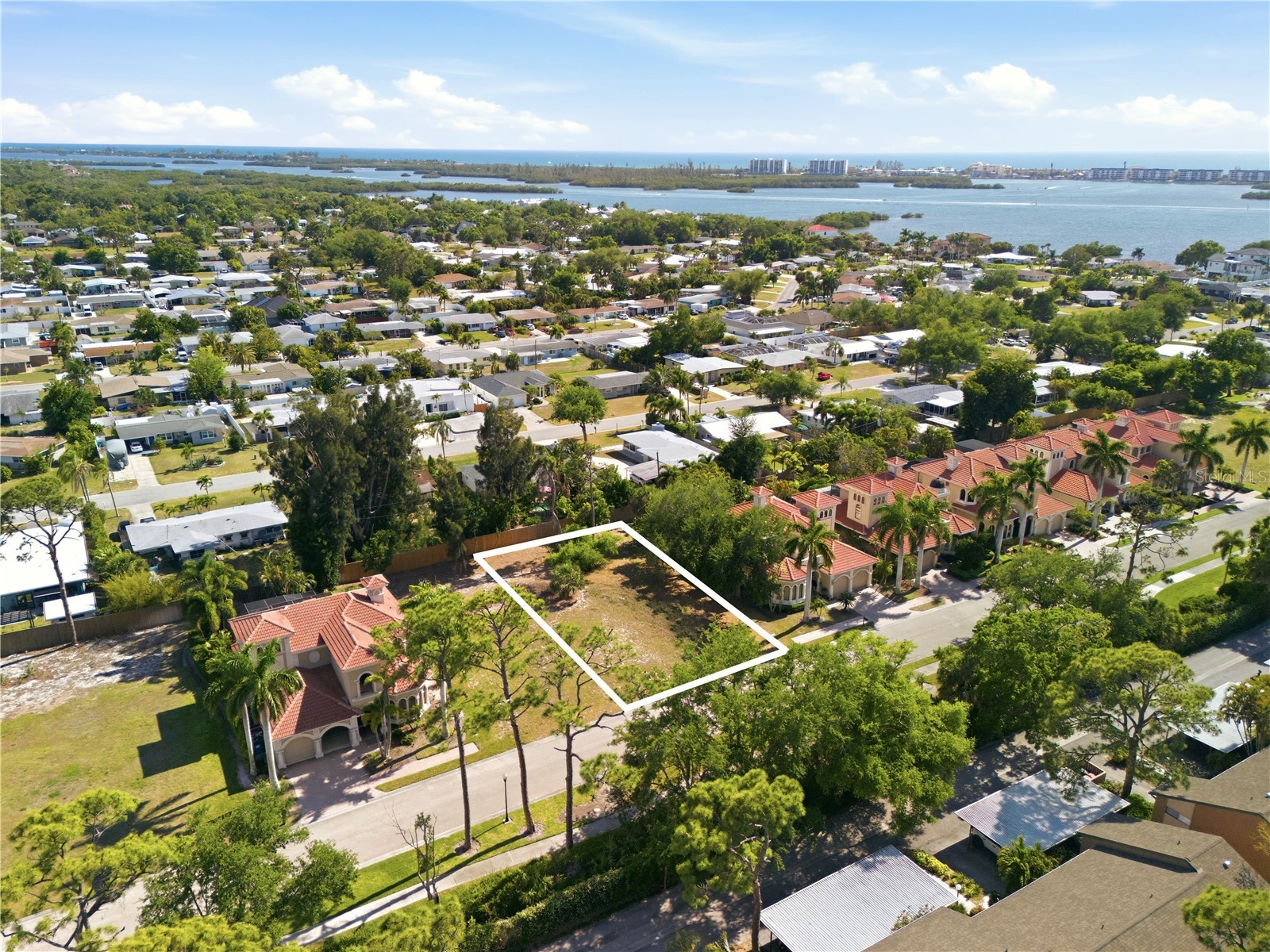 1740 Assisi Drive Sarasota FL 34231 A4689889 image6