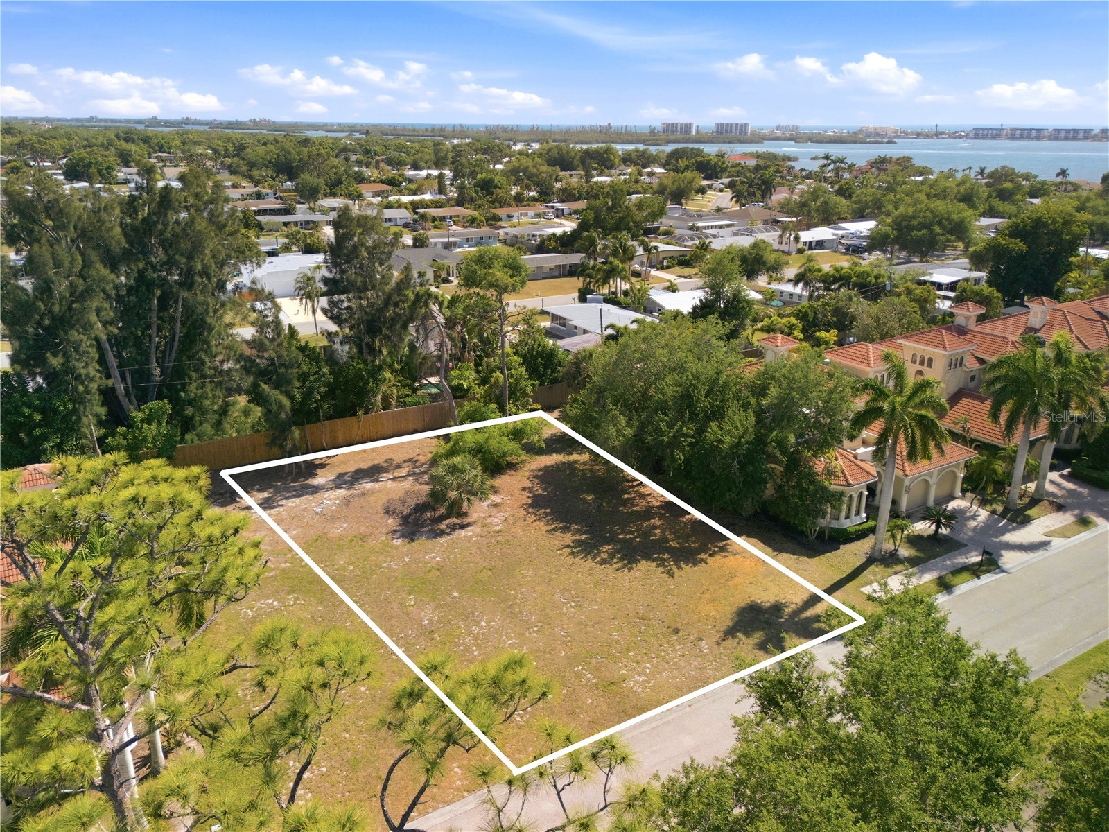 1740 Assisi Drive Sarasota FL 34231 A4689889 image7