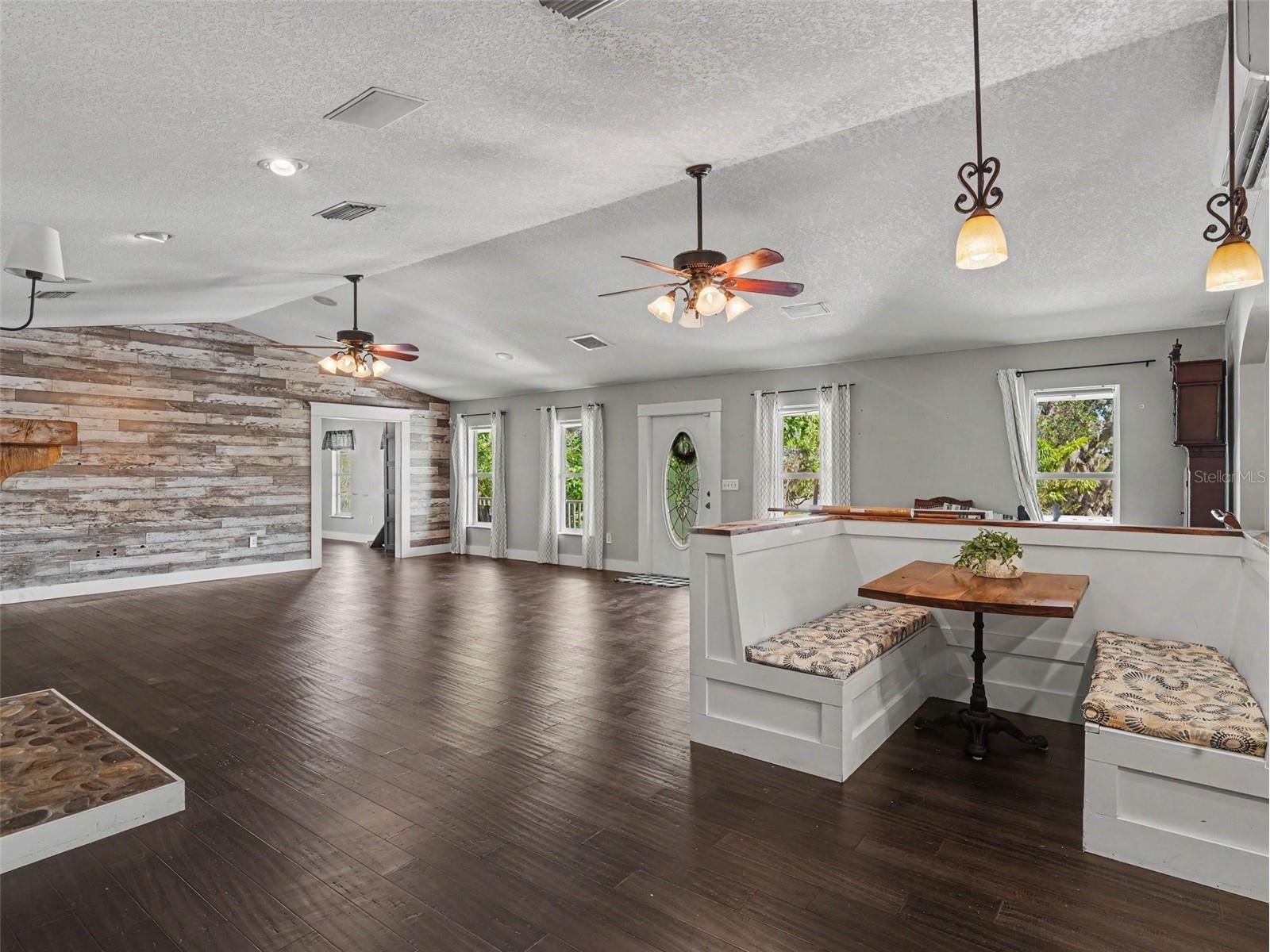 1740 Bayshore Drive Terra Ceia FL 34250 TB8494733 image17