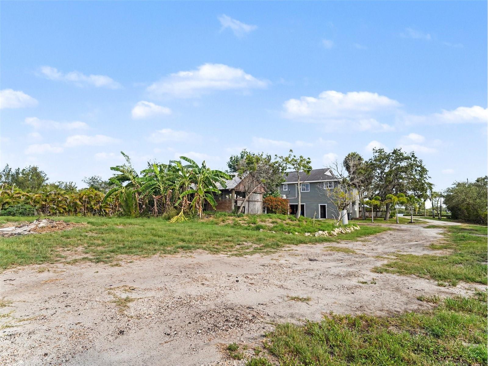 1740 Bayshore Drive Terra Ceia FL 34250 TB8494733 image52