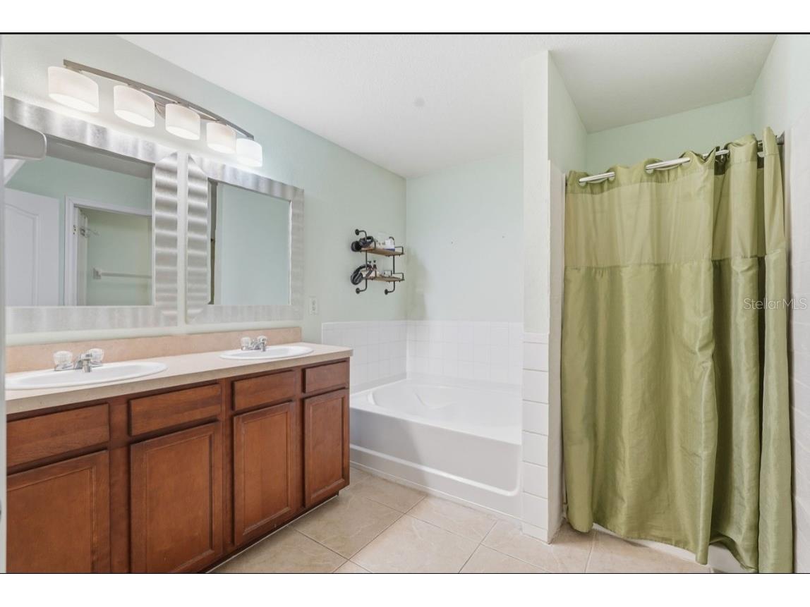 1740 Bonita Bluff Court Ruskin FL 33570 OM715049 image27