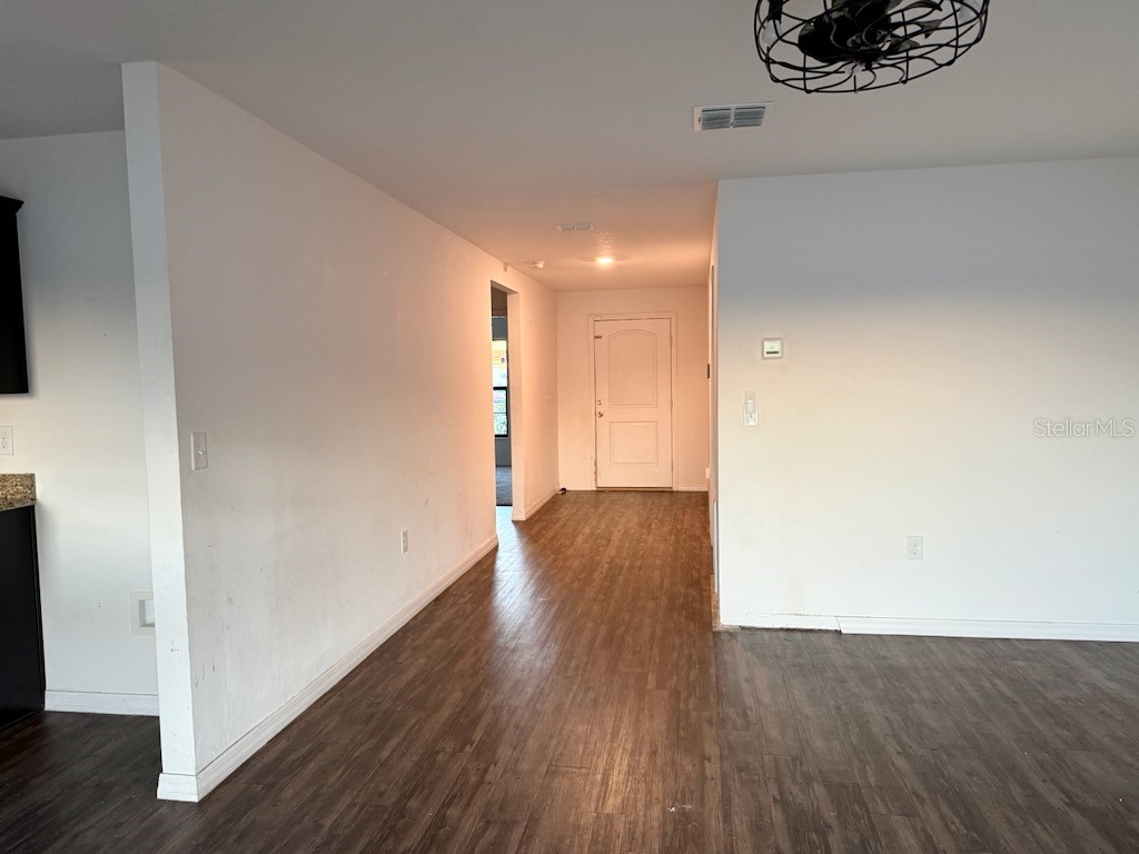 1740 Chatham Green Circle Ruskin FL 33570 TB8519952 image6