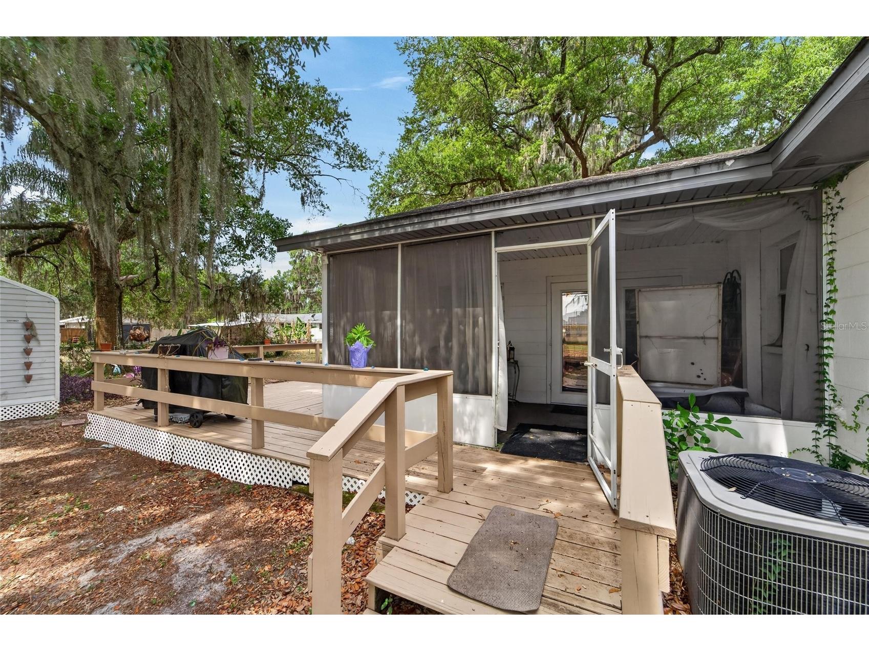 1740 Cherry Lane Lakeland FL 33811 TB8508248 image37