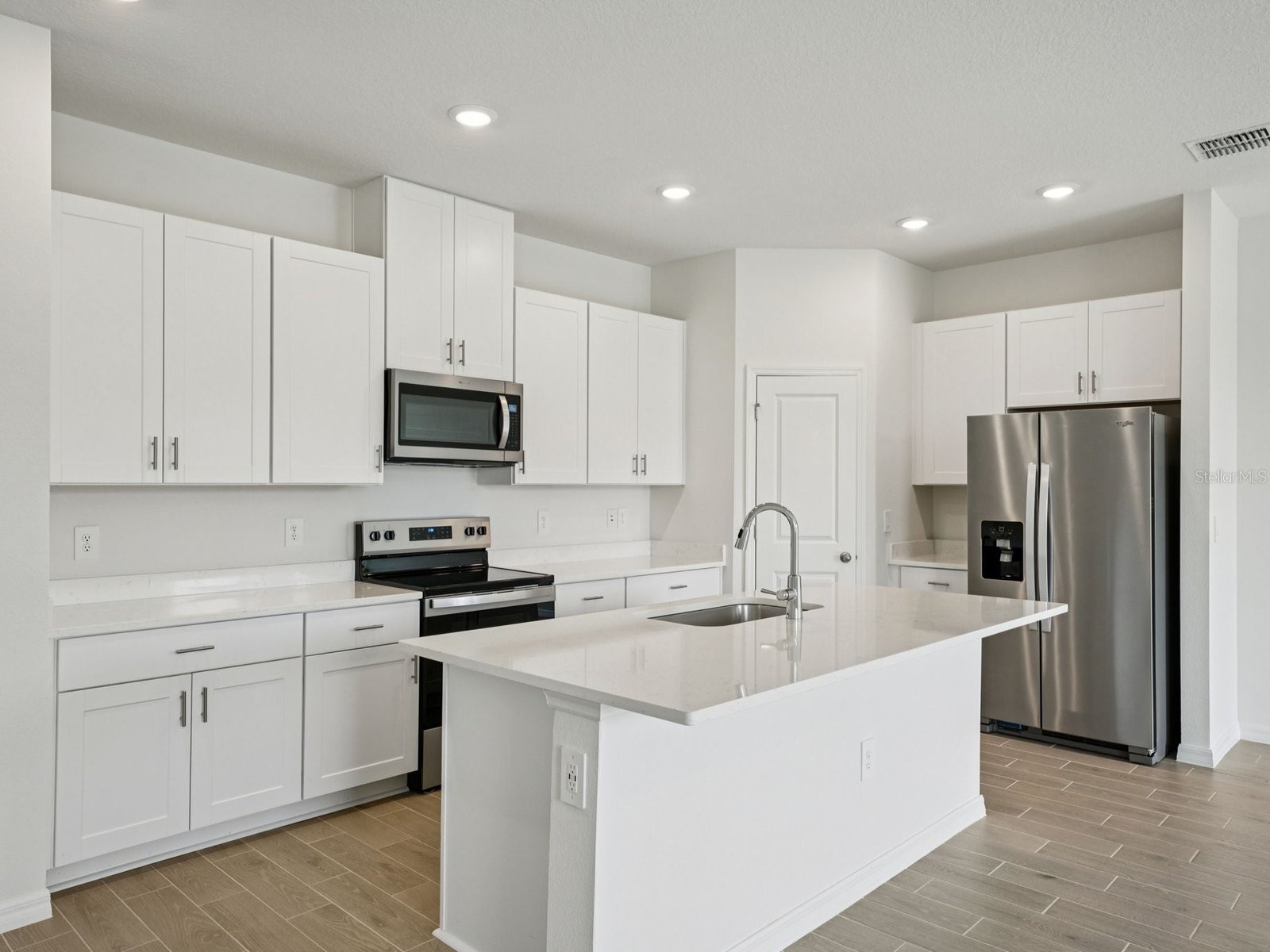 1740 Coolridge Place Zephyrhills FL 33541 O6372927 image10