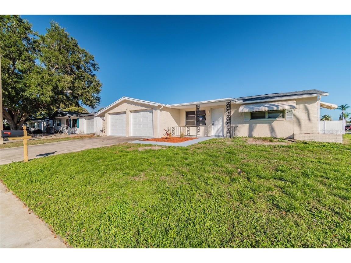 1740 Dartmouth Drive Holiday FL 34691 W7841159 image1