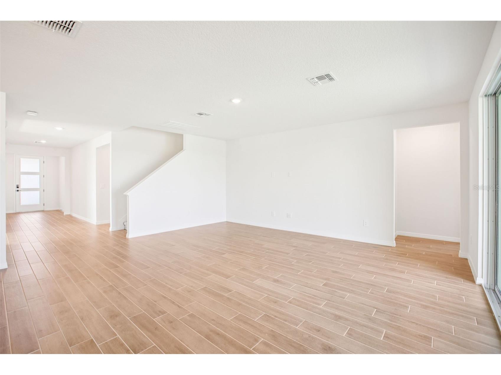 1740 Draughton Drive Zephyrhills FL 33541 O6368265 image10