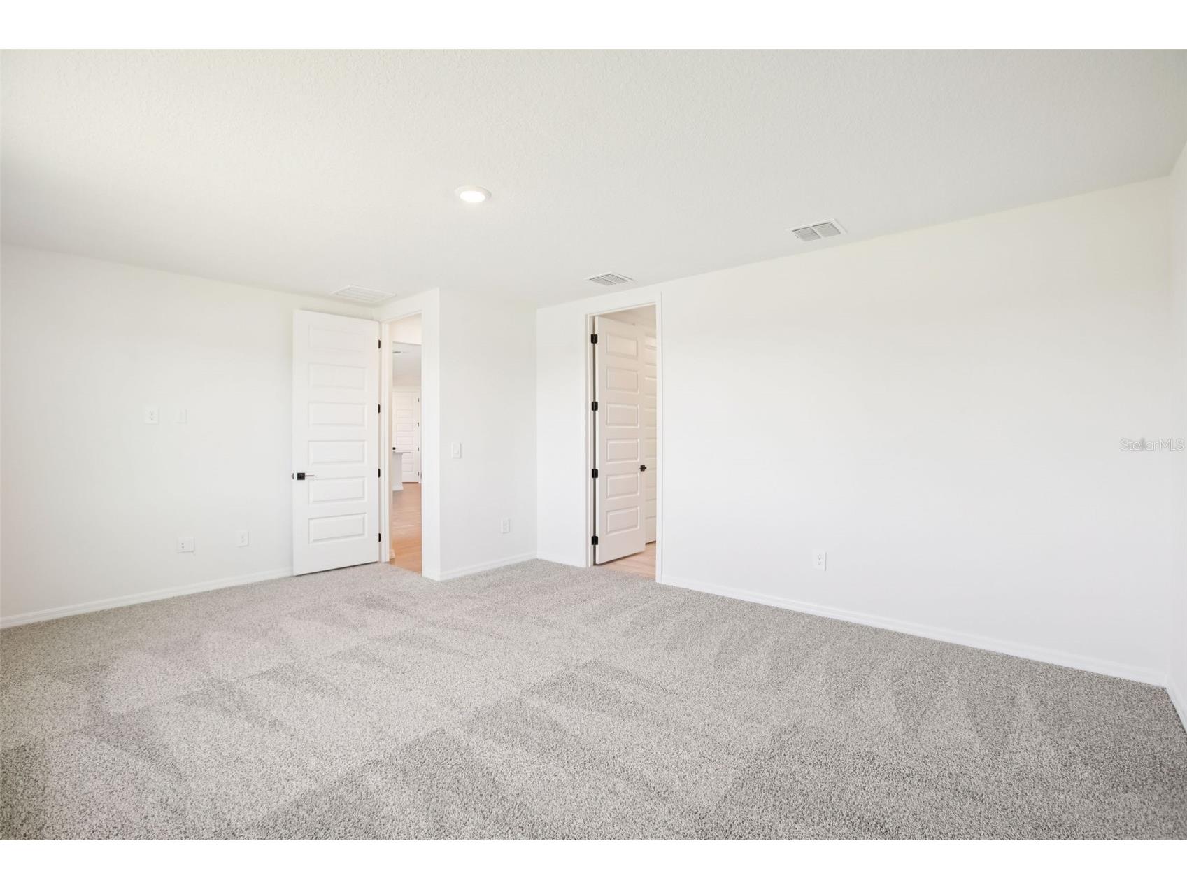 1740 Draughton Drive Zephyrhills FL 33541 O6368265 image32