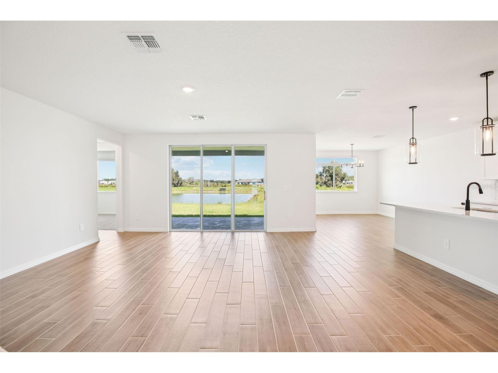 1740 Draughton Drive Zephyrhills FL 33541 O6368265 image6