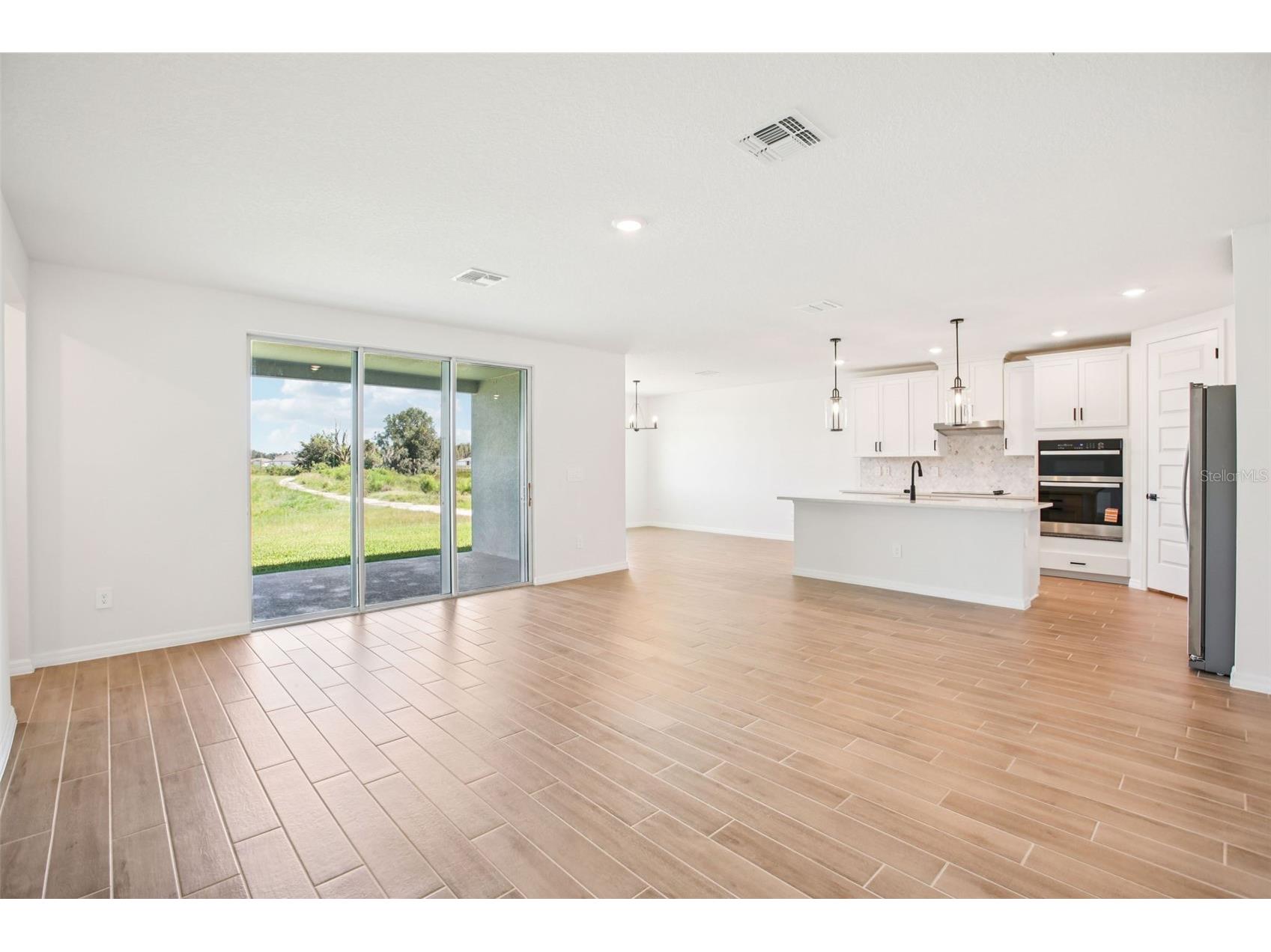 1740 Draughton Drive Zephyrhills FL 33541 O6368265 image7