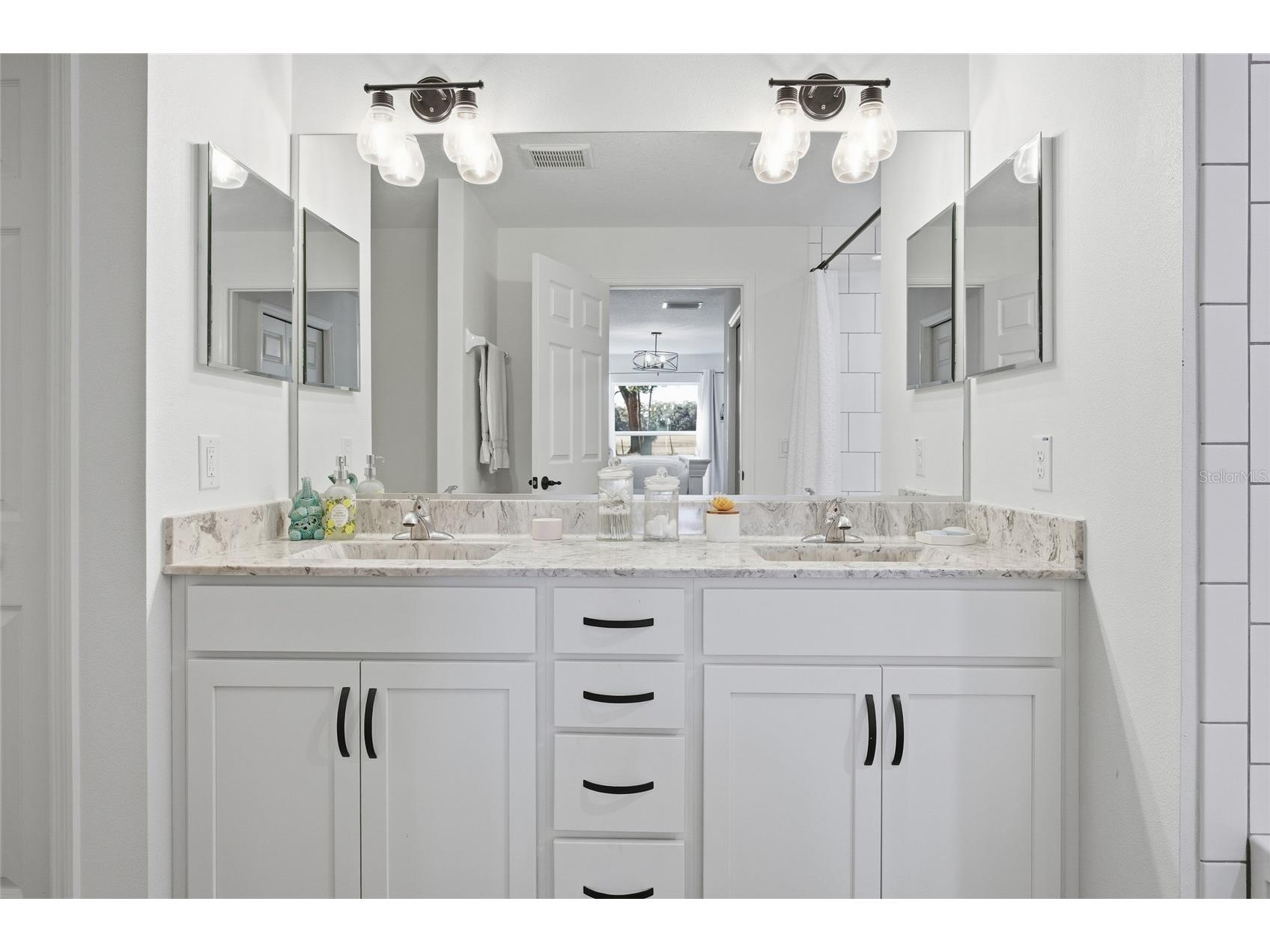1740 NE 160th Place Citra FL 32113 OM718593 image24