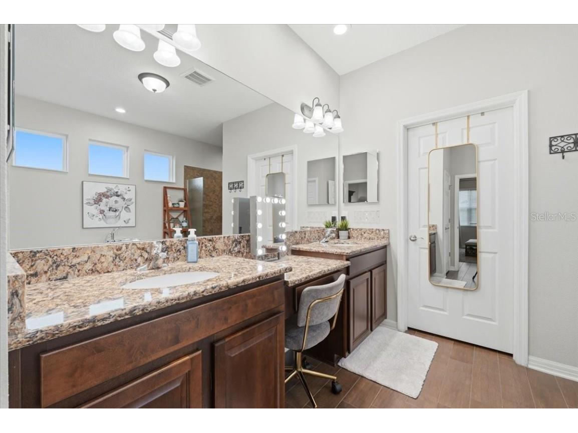 1740 Via Lago Drive Lakeland FL 33810 L4957538 image25