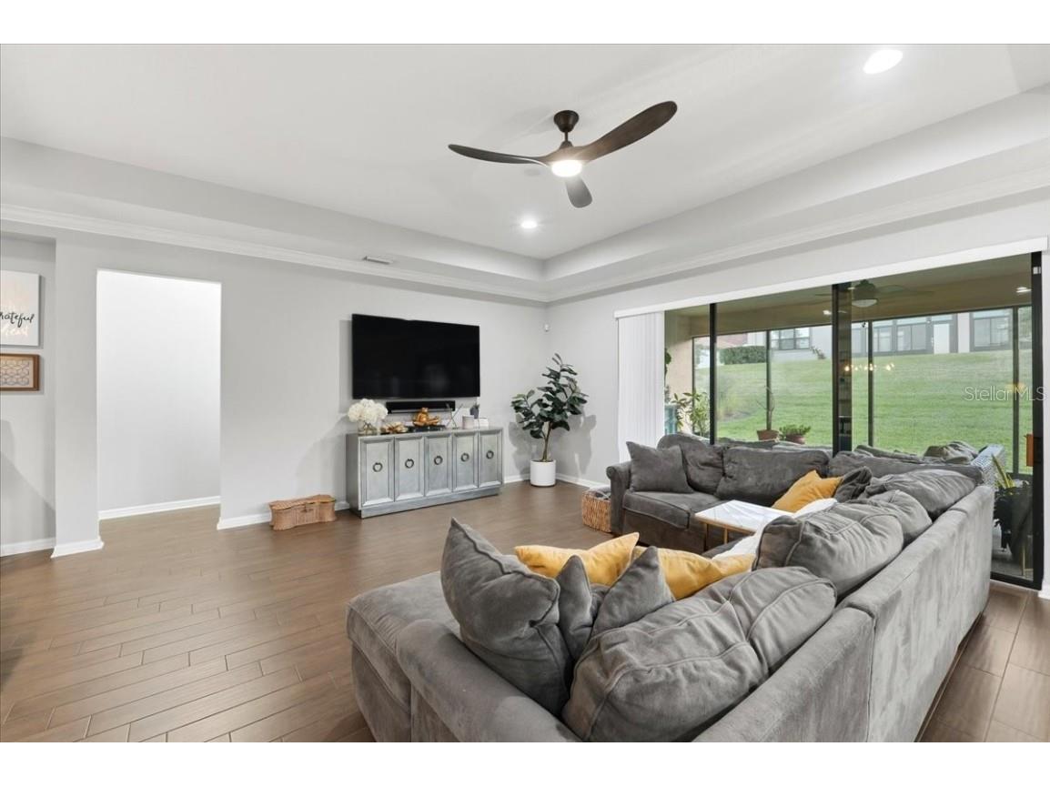 1740 Via Lago Drive Lakeland FL 33810 L4957538 image8