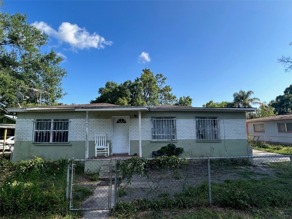 1740 W Powhatan Avenue Tampa FL 33603 U8198916 image1