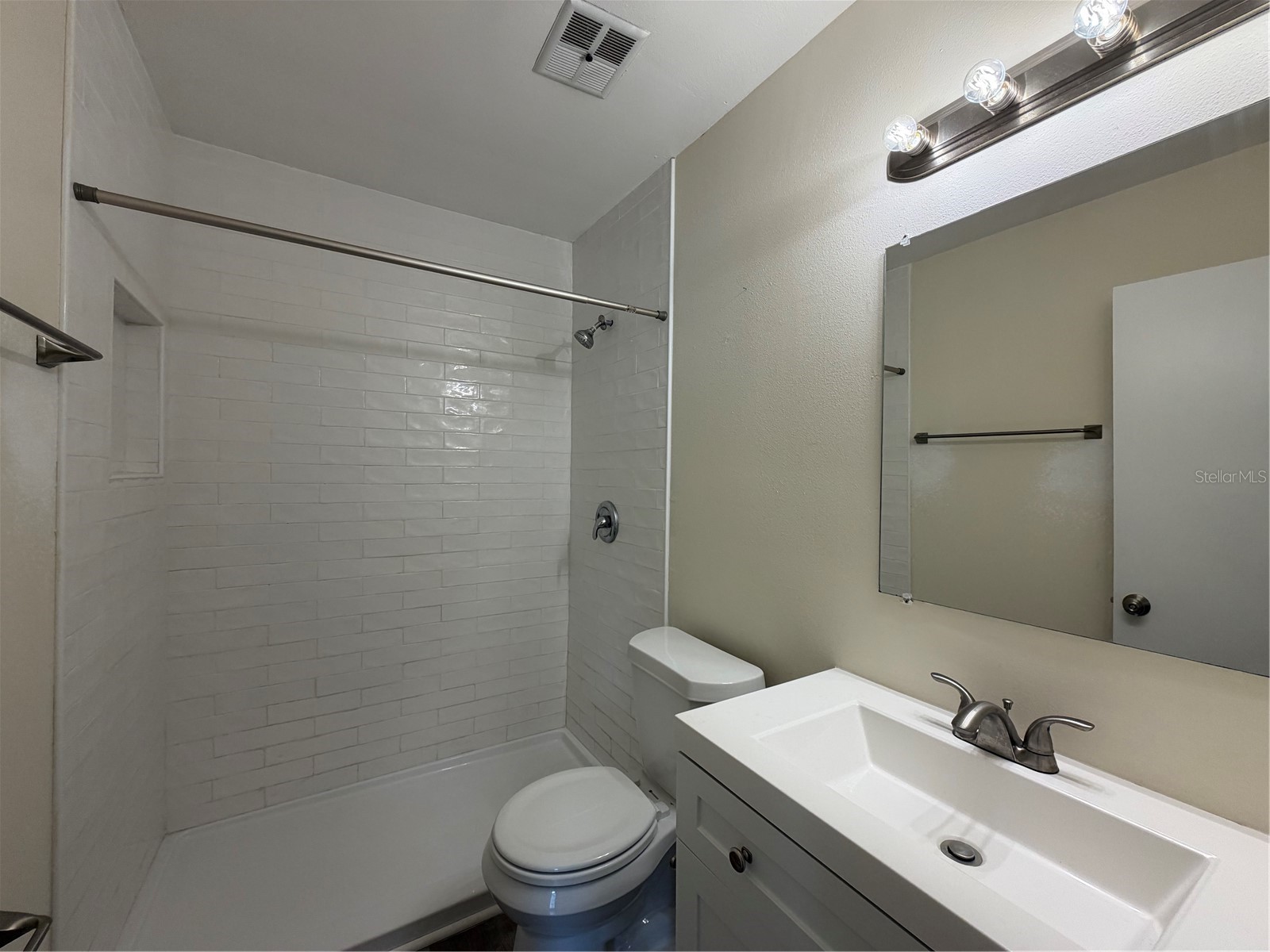 1740 W Walnut Street Tampa FL 33607 TB8493196 image16