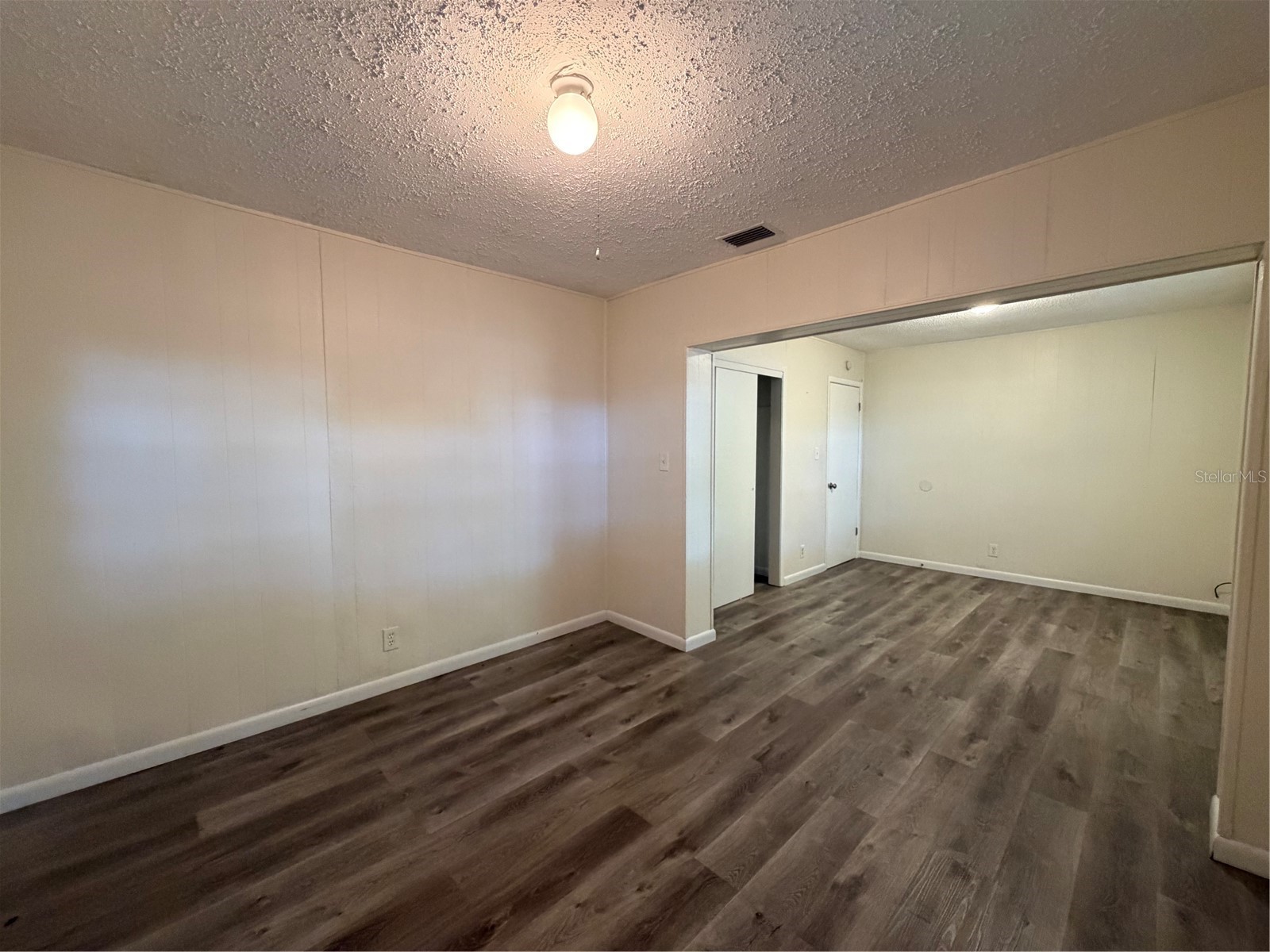 1740 W Walnut Street Tampa FL 33607 TB8493196 image24