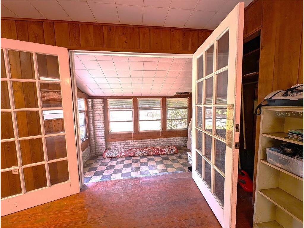 1740 Wisconsin Lane Sarasota FL 34239 N6139734 image12