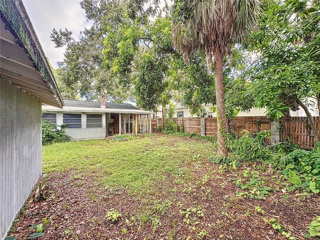 1740 Wisconsin Lane Sarasota FL 34239 N6139734 image15