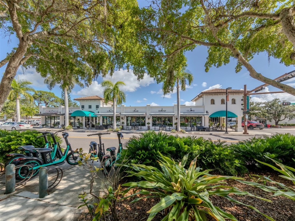 1740 Wisconsin Lane Sarasota FL 34239 N6139734 image24