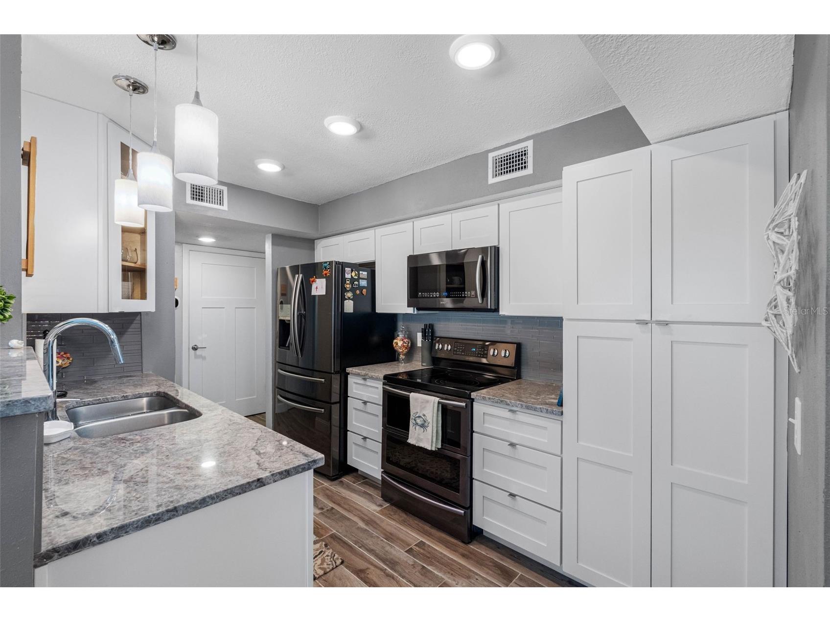 17400 Gulf Boulevard #I3 Redington Shores FL 33708 - GULF OF MEXICO TB8481738 image11