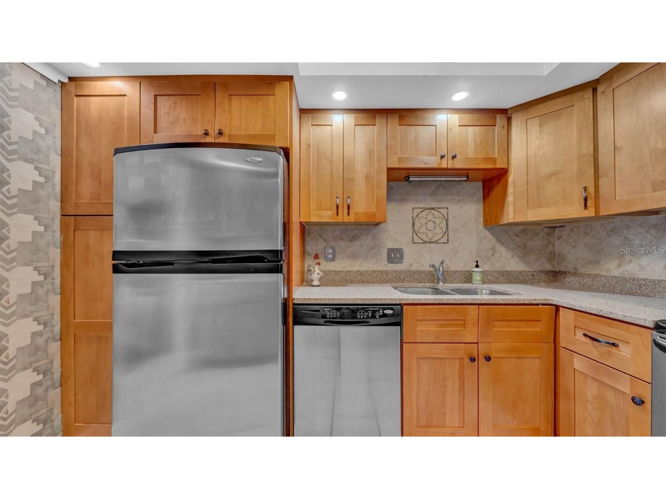 17400 Gulf Boulevard #J7 Redington Shores FL 33708 TB8376728 image17