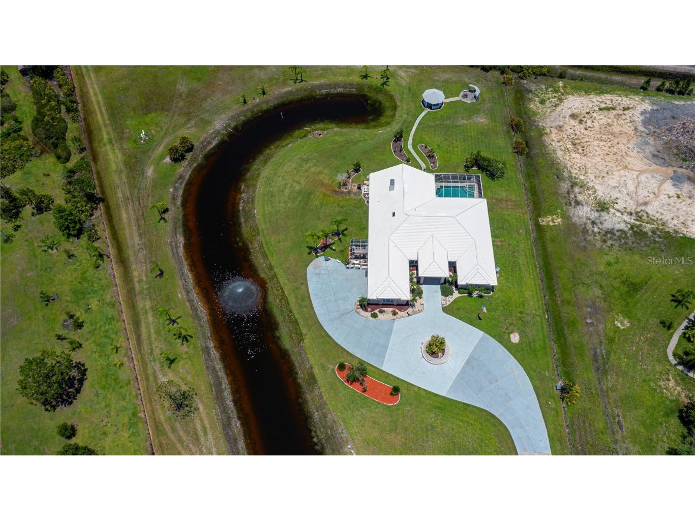 17400 White Water Court Punta Gorda FL 33982 C7510753 image2