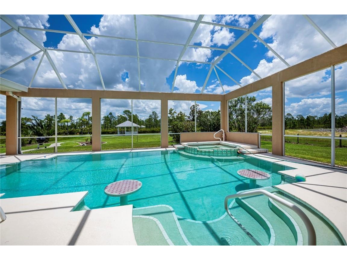 17400 White Water Court Punta Gorda FL 33982 C7510753 image3