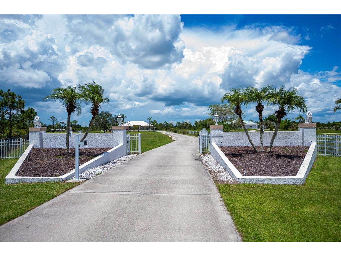 17400 White Water Court Punta Gorda FL 33982 C7510753 image4