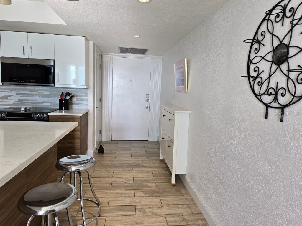 17408 Gulf Boulevard #1003 Redington Shores FL 33708 TB8458388 image4