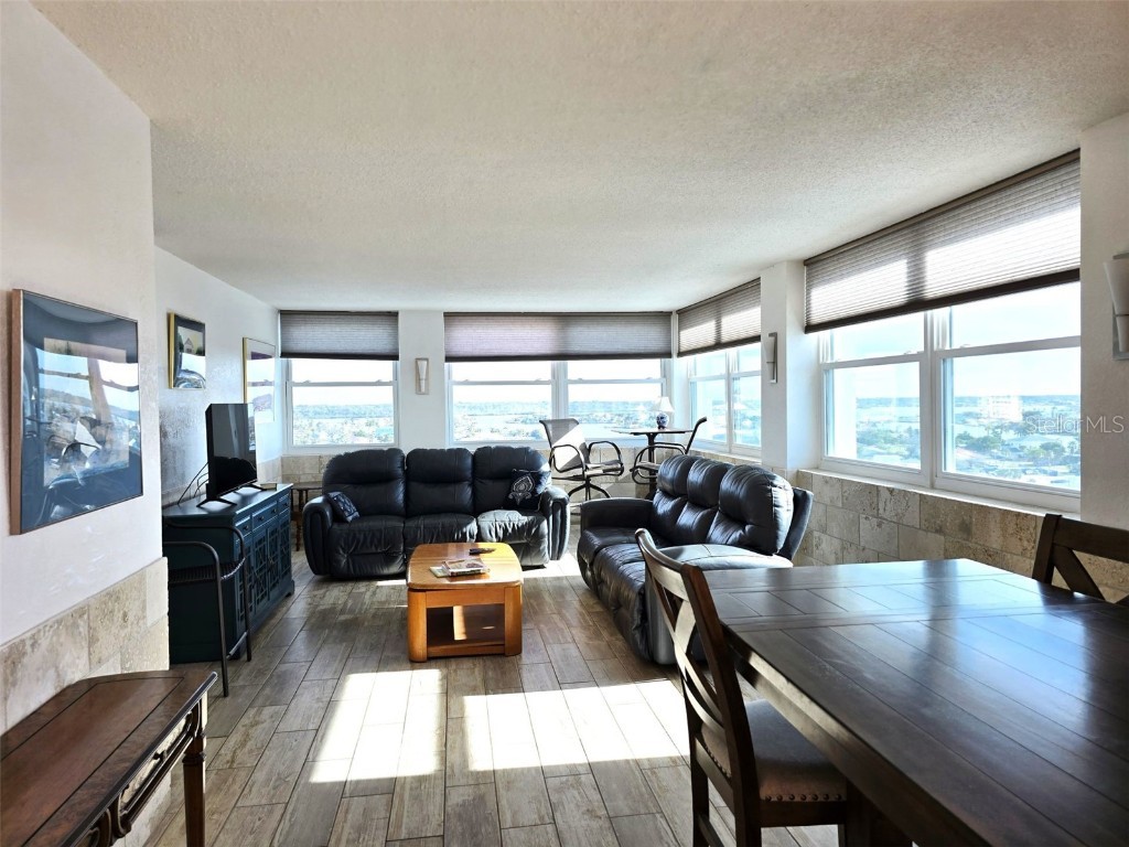 17408 Gulf Boulevard #1003 Redington Shores FL 33708 TB8458388 image5