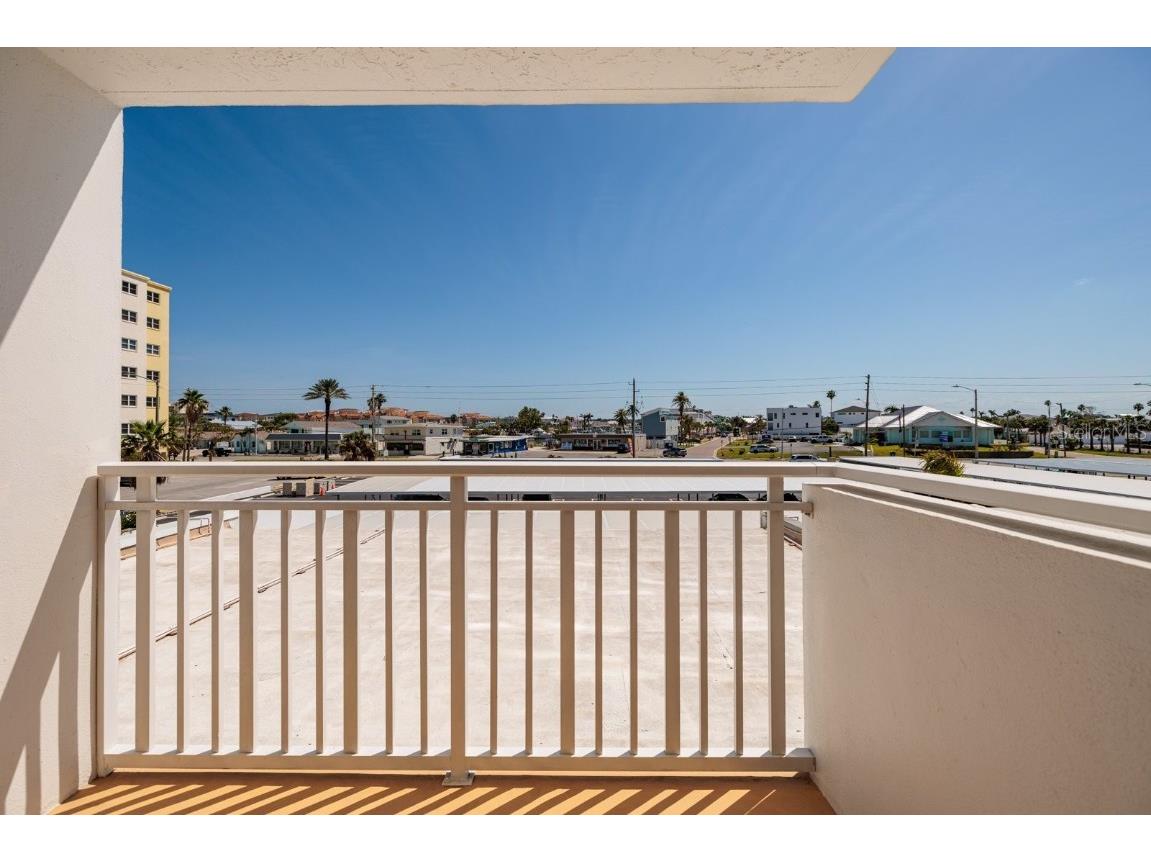 17408 Gulf Boulevard #203 Redington Shores FL 33708 TB8385041 image20