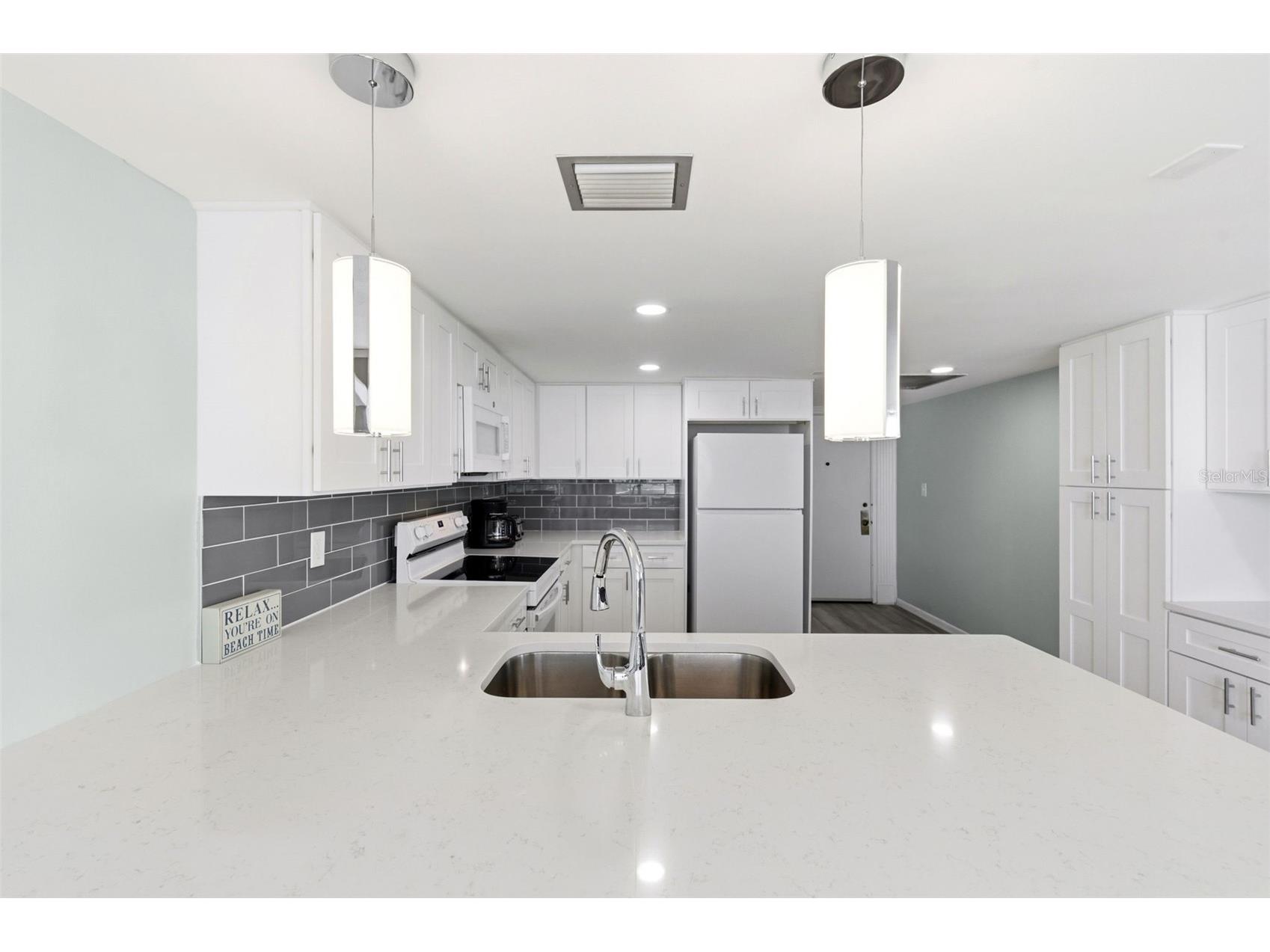 17408 Gulf Boulevard #403 Redington Shores FL 33708 - GULF OF MEXICO TB8514699 image22